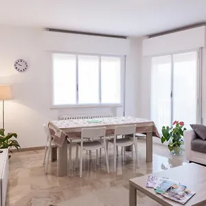 Le Barche 2 Apartment Mestre