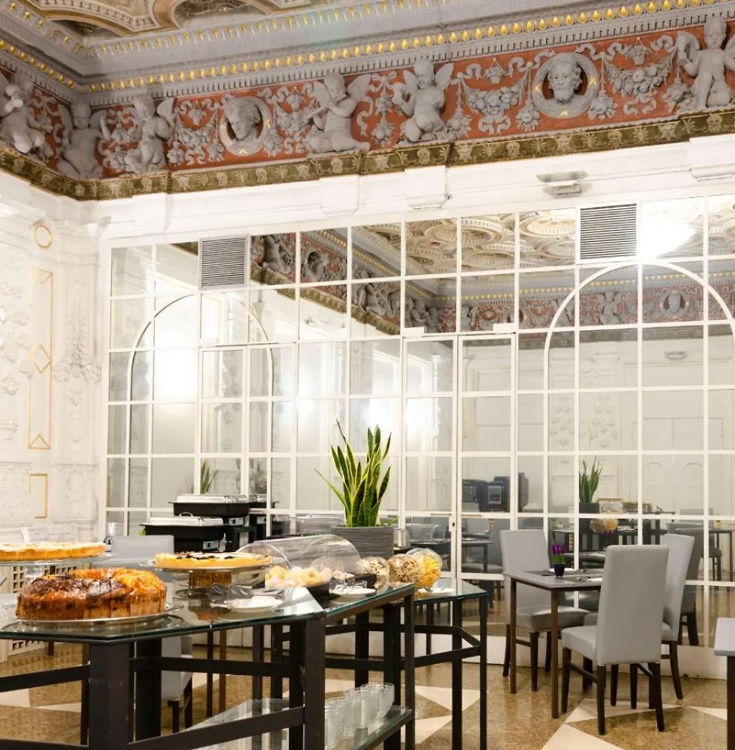 Hotel Traiano Rome 4*,