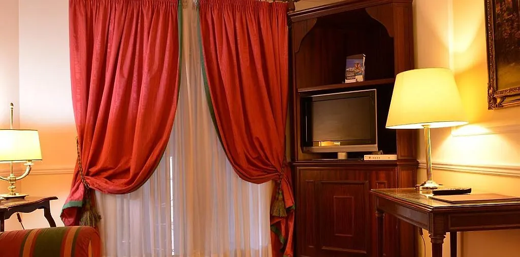 Hotel Traiano Rome 4*,